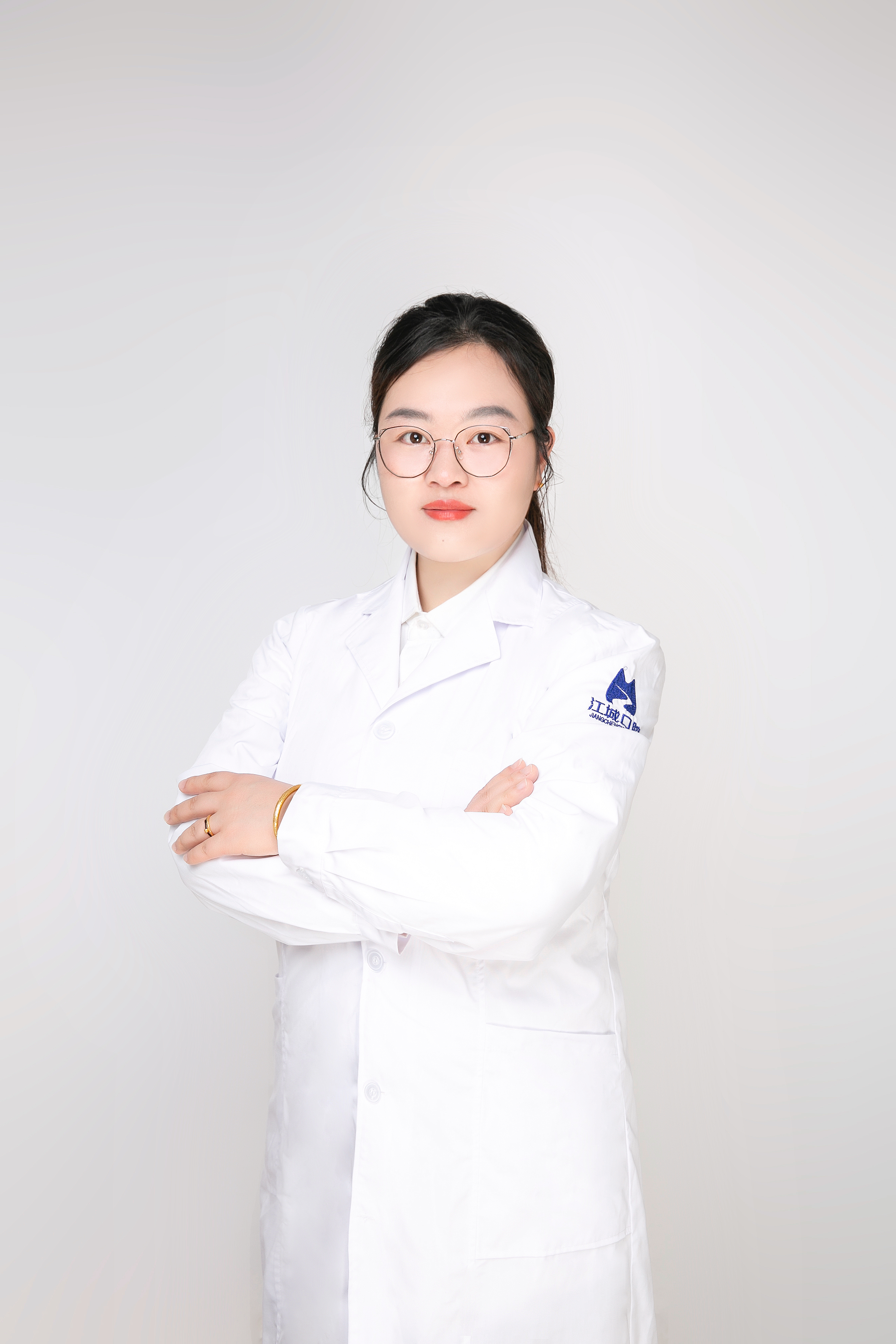 张文婷